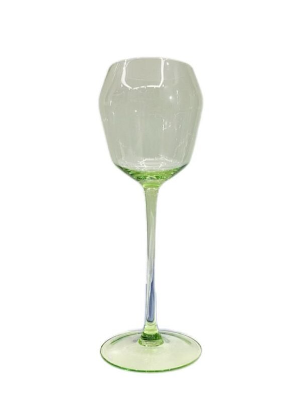 Broad-style wine glasses